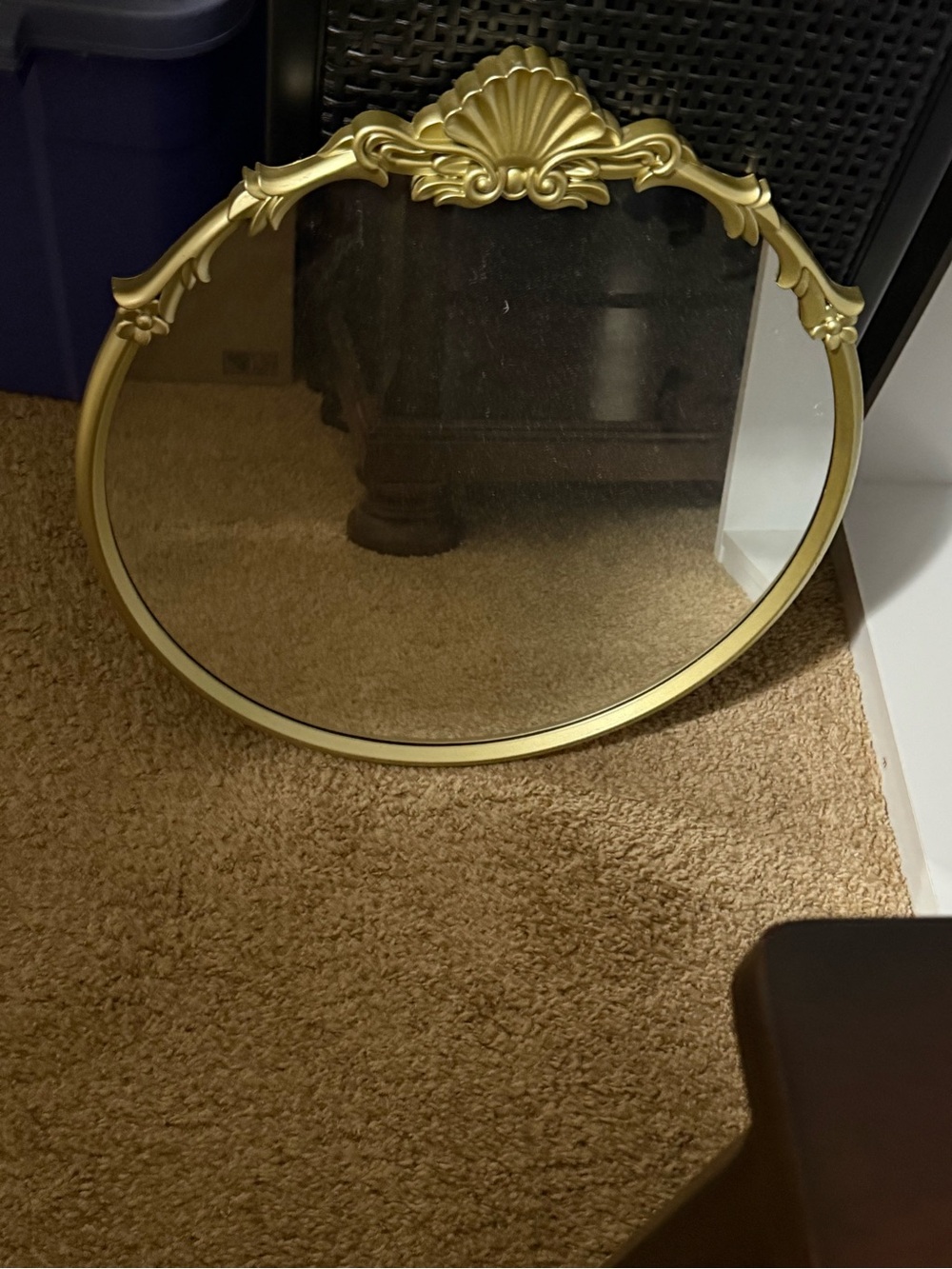 Gold Decorative Round Wall Mirror - Classic Shell Accent
